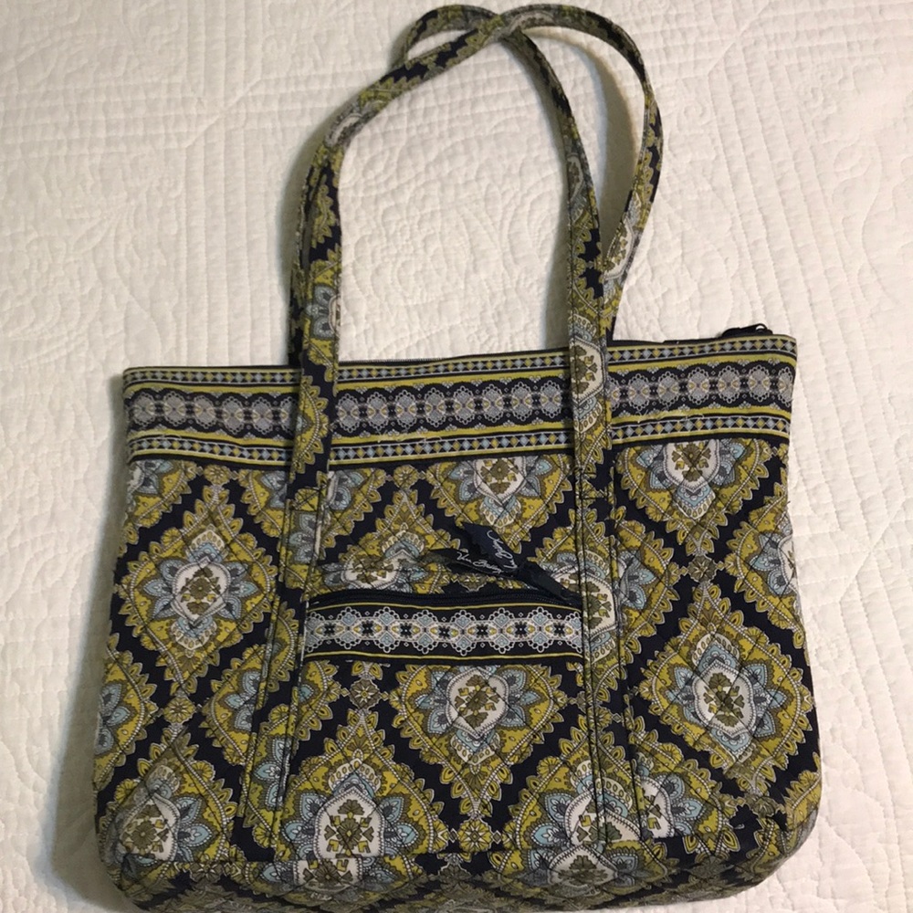 Very Bradley handbag